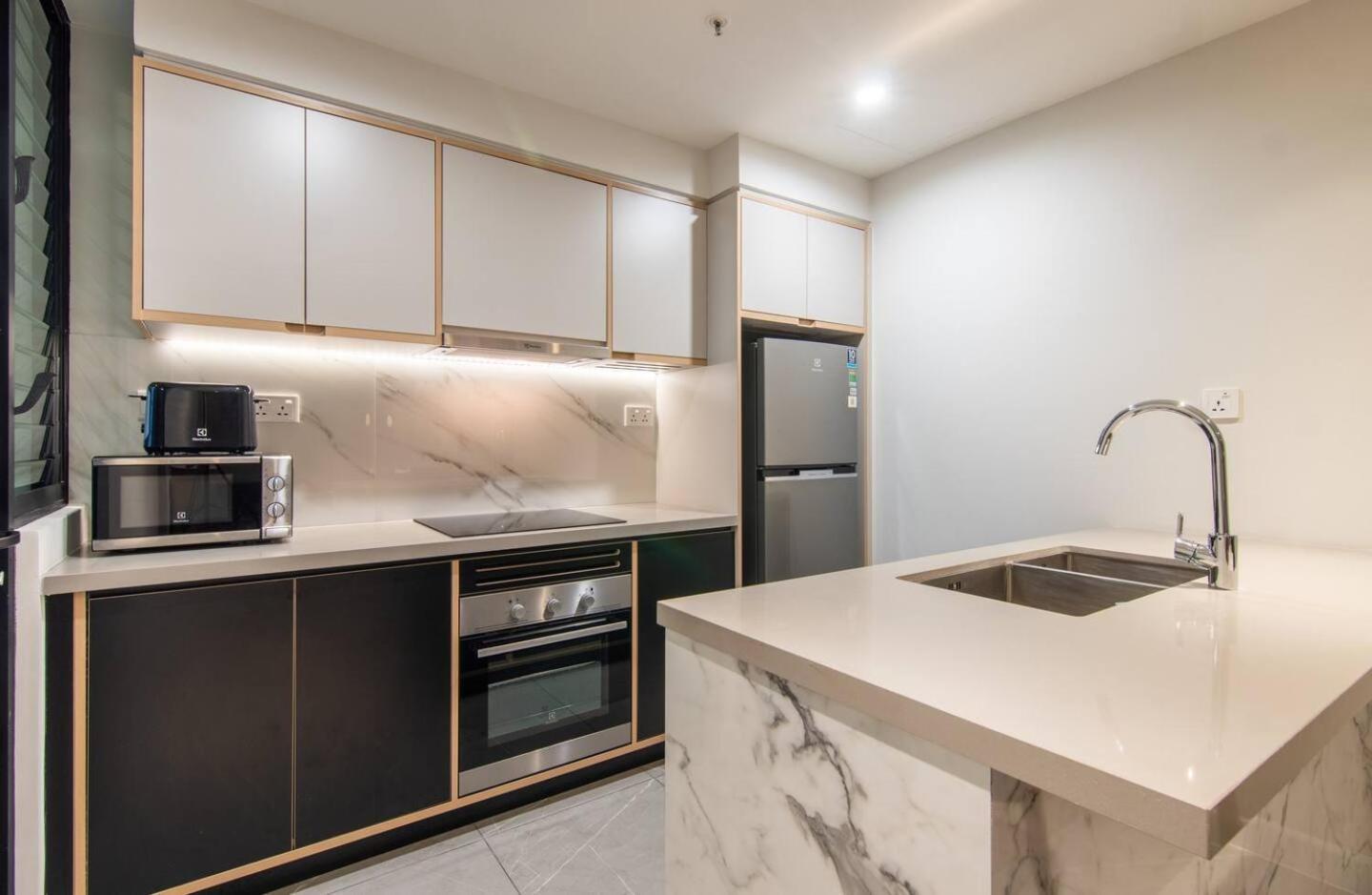 Luxury 2 Or 3Br Apartment In Dist 1 N Pool, Gym, Airport Pickup Πόλη Χο Τσι Μινχ Εξωτερικό φωτογραφία
