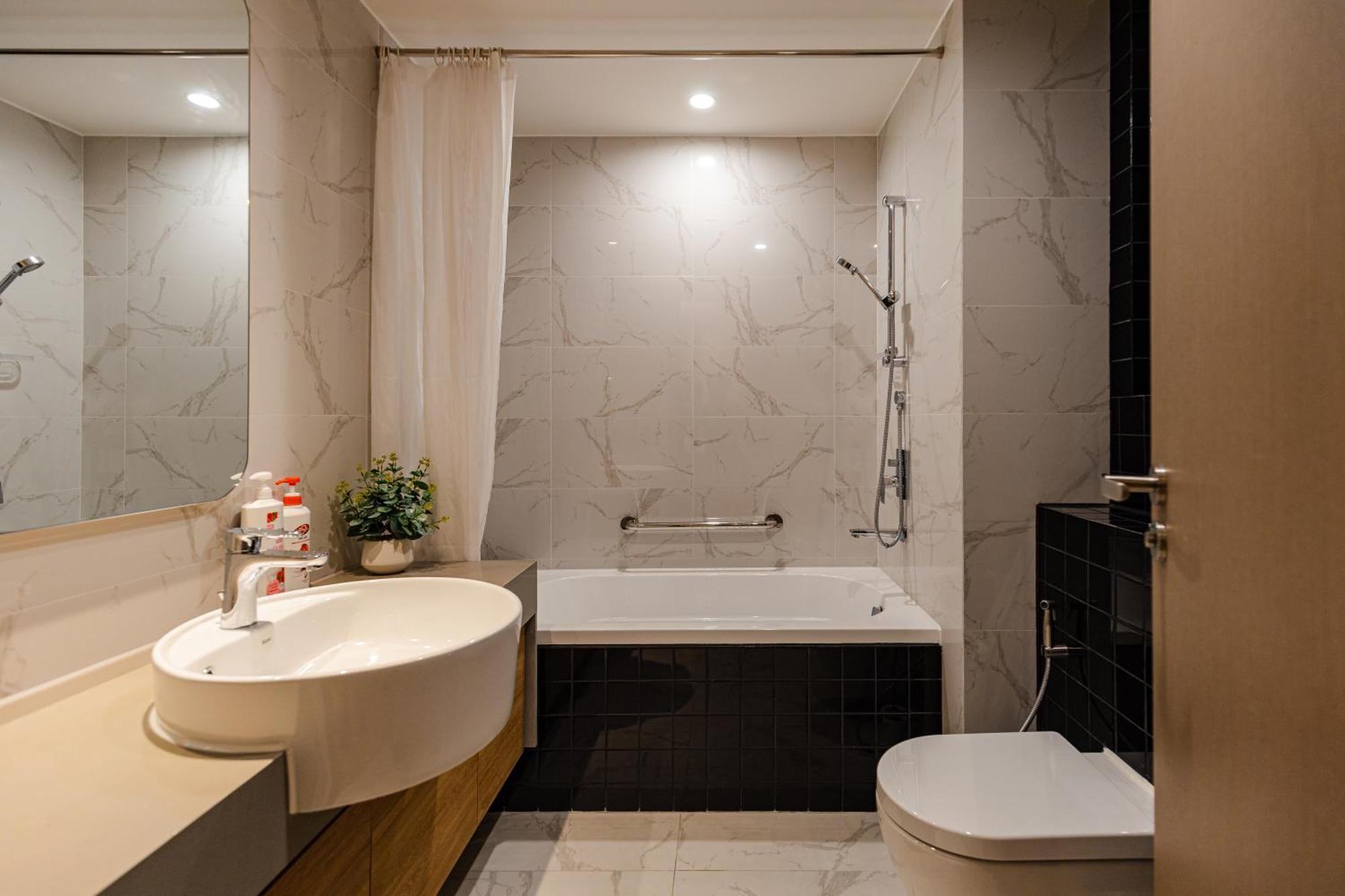 Luxury 2 Or 3Br Apartment In Dist 1 N Pool, Gym, Airport Pickup Πόλη Χο Τσι Μινχ Εξωτερικό φωτογραφία